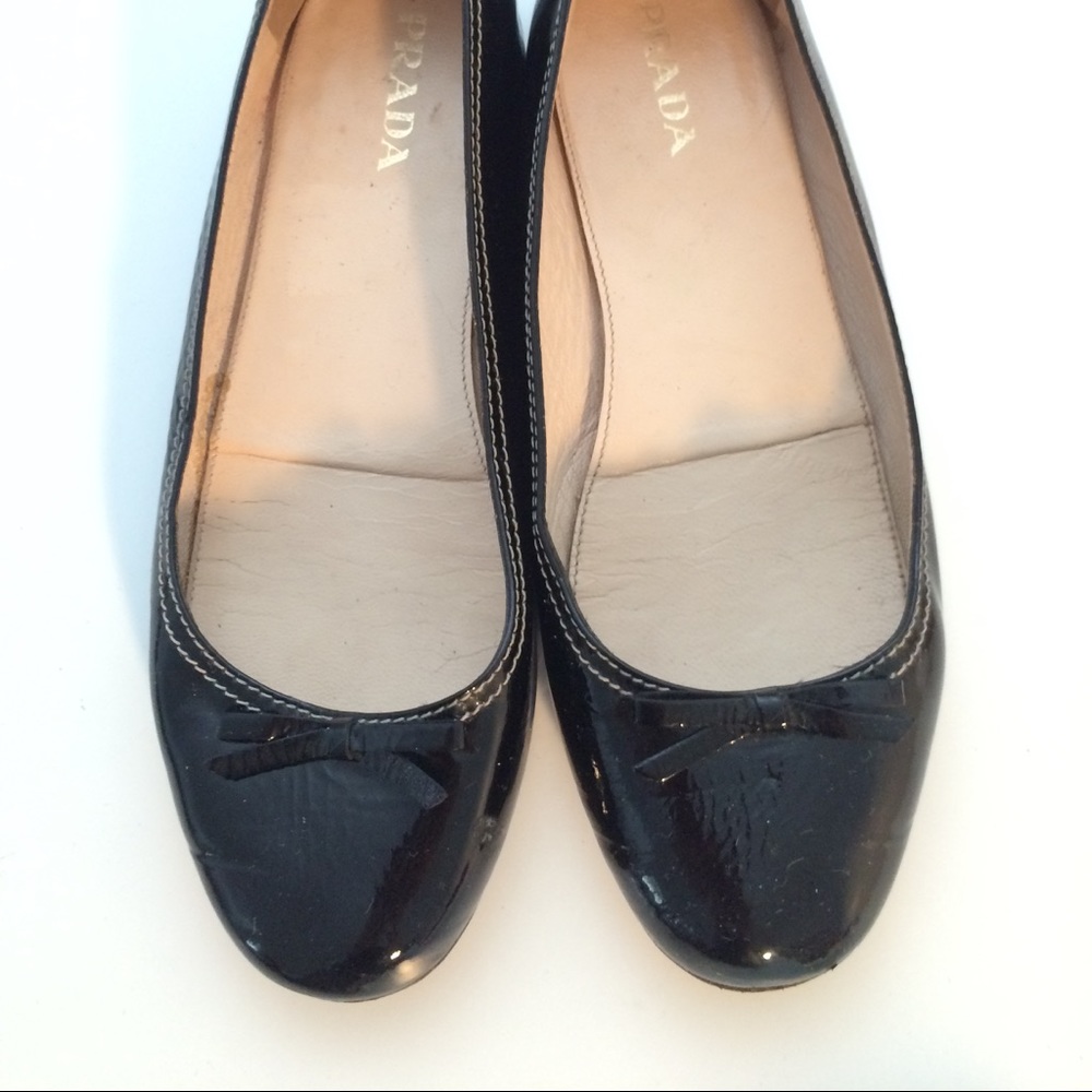 Prada black patent ballet flats shoes